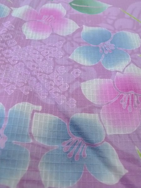 Photo9: O0228Y Vintage Japanese kimono  Pale Wisteria YUKATA summer(made in Japan) for women / Cotton. Flower, Hydrangea pattern  (Grade B) (9)