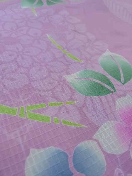 Photo10: O0228Y Vintage Japanese kimono  Pale Wisteria YUKATA summer(made in Japan) for women / Cotton. Flower, Hydrangea pattern  (Grade B) (10)