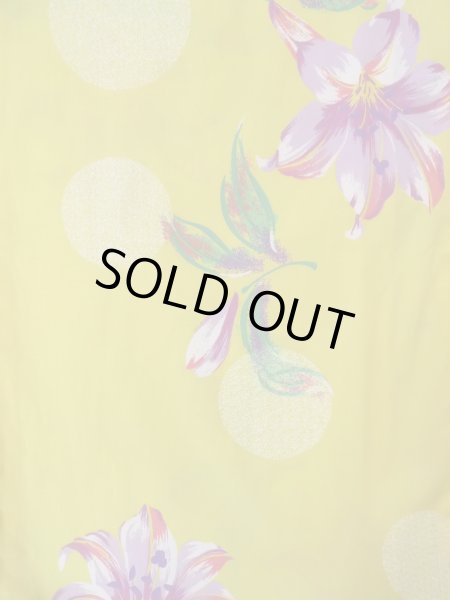 Photo4: Mint O0228Z Vintage Japanese kimono  Pale Yellow YUKATA summer(made in Other than Japan) for women / Cotton. Flower, Lilly pattern.  (Grade A) (4)