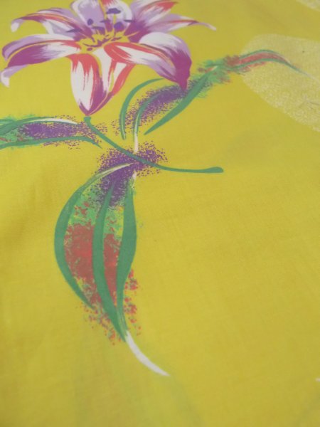 Photo10: Mint O0228Z Vintage Japanese kimono  Pale Yellow YUKATA summer(made in Other than Japan) for women / Cotton. Flower, Lilly pattern.  (Grade A) (10)