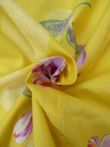 Photo11: Mint O0228Z Vintage Japanese kimono  Pale Yellow YUKATA summer(made in Other than Japan) for women / Cotton. Flower, Lilly pattern.  (Grade A) (11)