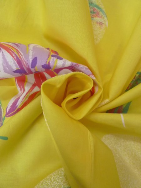 Photo12: Mint O0228Z Vintage Japanese kimono  Pale Yellow YUKATA summer(made in Other than Japan) for women / Cotton. Flower, Lilly pattern.  (Grade A) (12)