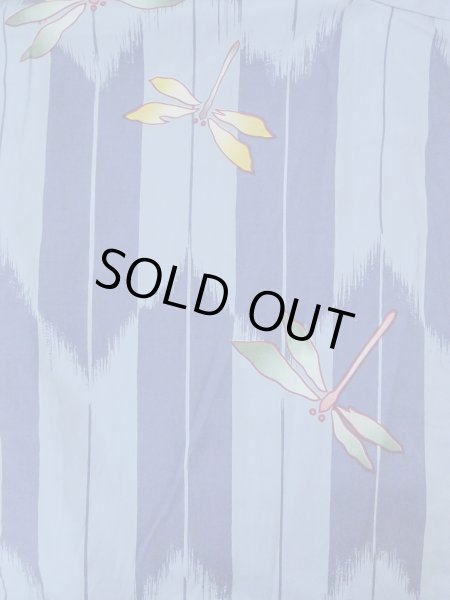 Photo3: O0301A Used Japanese kimono  Grayish Light Blue YUKATA summer(made in Other than Japan) for women / Cotton.  Dragonfly pattern  (Grade C) (3)