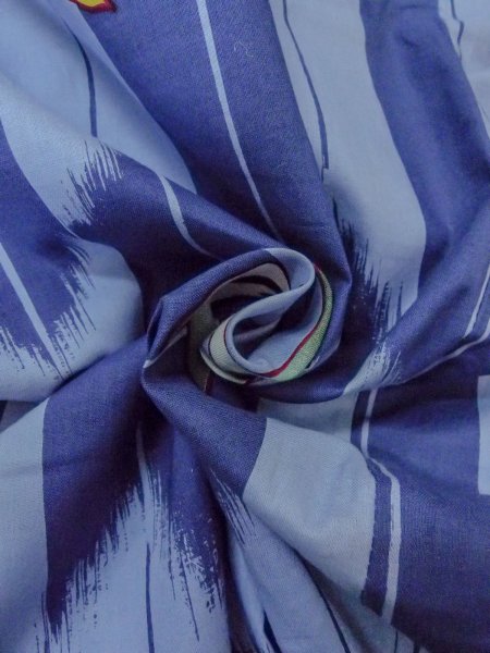 Photo12: O0301A Used Japanese kimono  Grayish Light Blue YUKATA summer(made in Other than Japan) for women / Cotton.  Dragonfly pattern  (Grade C) (12)