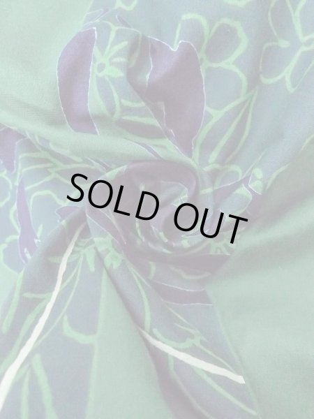 Photo12: Mint O0301B Vintage Japanese kimono   Green YUKATA summer(made in Japan) for women / Cotton. Flower,   (Grade A) (12)