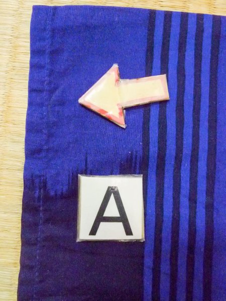 Photo14: O0301D Used Japanese kimono  Dark Blue YUKATA summer(made in Other than Japan) for women / Cotton. Flower,   (Grade B) (14)