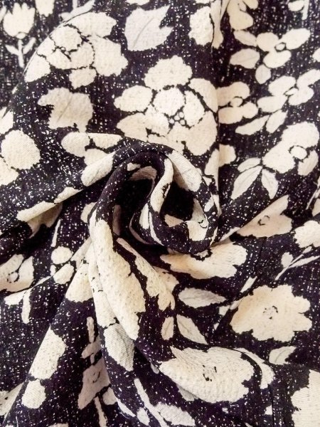 Photo12: O0312C Used Japanese kimono   Black KOMON dyed for women / Silk. Flower,   (Grade C) (12)