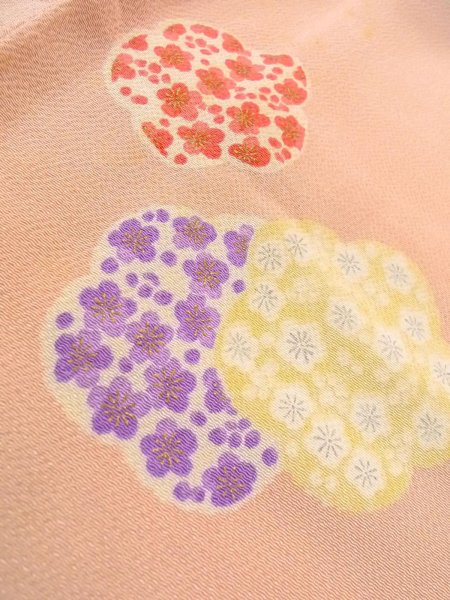 Photo9: O0312H Vintage Japanese kimono  Light Pink KOMON dyed for women / Silk. UME plum bloom A bladk collaar is attached.  (Grade D) (9)