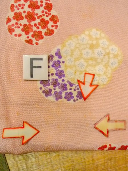 Photo19: O0312H Vintage Japanese kimono  Light Pink KOMON dyed for women / Silk. UME plum bloom A bladk collaar is attached.  (Grade D) (19)