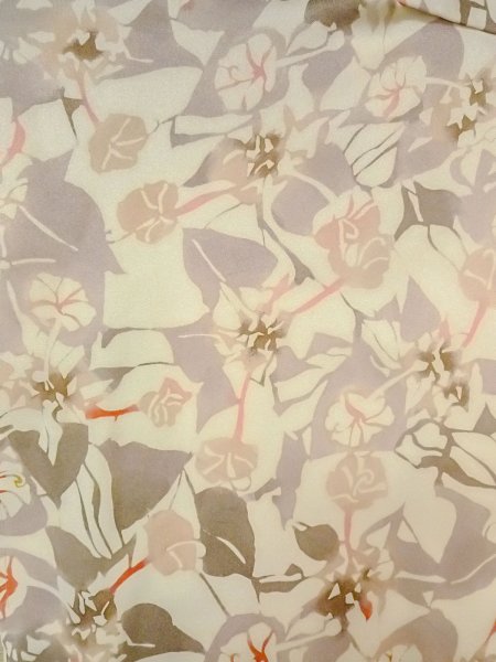 Photo3: O0312I Vintage Japanese kimono  Light Off White KOMON dyed for women / Silk. Leaf,   (Grade B) (3)