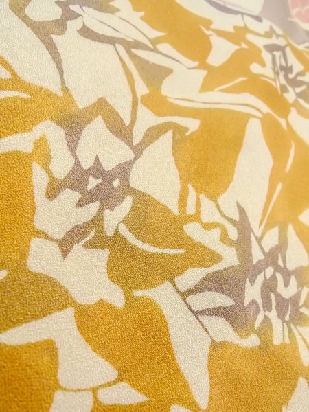 Photo9: O0312I Vintage Japanese kimono  Light Off White KOMON dyed for women / Silk. Leaf,   (Grade B) (9)