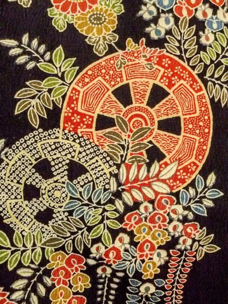 Photo5: O0312K Used Japanese kimono   Black HITOE unlined for women / Synthetic. Flower,   (Grade B) (5)