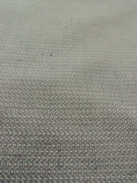 Photo7: O0312M Used Japanese kimono  Pale Gray YUUKI-TSUMUGI for men / Silk. Tortoise-shell pattern(Hexagonal pattern) 100 Tortoise-shell pattern(Hexagonal pattern)  (Grade B) (7)