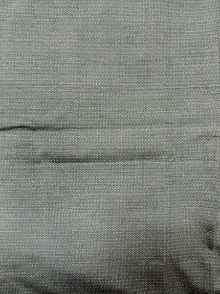 Photo10: O0312N Used Japanese kimono  Pale Gray YUUKI-TSUMUGI for men / Silk. Tortoise-shell pattern(Hexagonal pattern) 100 Tortoise-shell pattern(Hexagonal pattern)  (Grade B) (10)