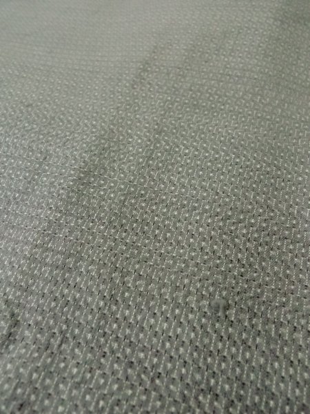 Photo14: O0312N Used Japanese kimono  Pale Gray YUUKI-TSUMUGI for men / Silk. Tortoise-shell pattern(Hexagonal pattern) 100 Tortoise-shell pattern(Hexagonal pattern)  (Grade B) (14)