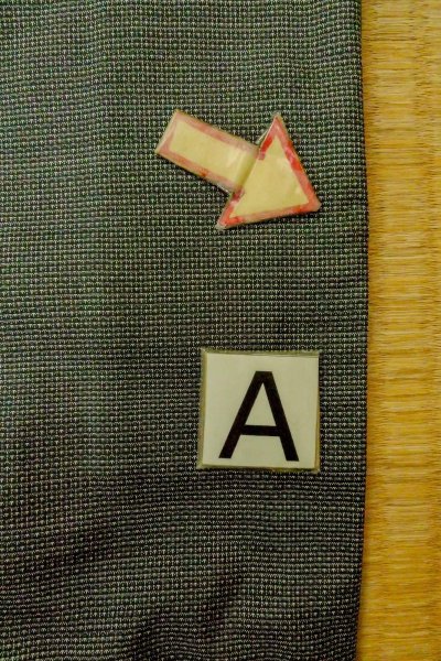 Photo12: O0312Q Used Japanese kimono   Gray OSHIMA-TSUMUGI for men / Silk. Tortoise-shell pattern(Hexagonal pattern) 120 Tortoise-shell pattern(Hexagonal pattern)  (Grade B) (12)