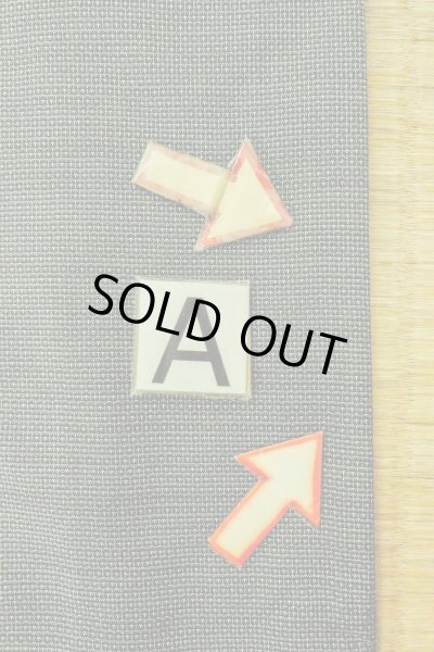 Photo17: O0312R Used Japanese kimono   Gray OSHIMA-TSUMUGI for men / Silk. Tortoise-shell pattern(Hexagonal pattern) 120 Tortoise-shell pattern(Hexagonal pattern)  (Grade B) (17)