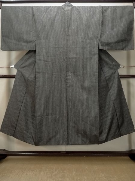 Photo1: O0312S Used Japanese kimono   Black OSHIMA-TSUMUGI for men / Silk. Stripes   (Grade B) (1)