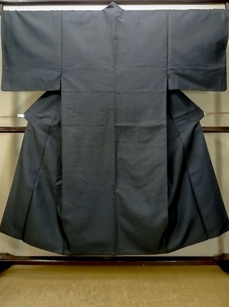 Photo1: O0312U Used Japanese kimono  Dark Indigo Blue Men's Kimono for men / Silk. Tortoise-shell pattern(Hexagonal pattern)   (Grade B) (1)