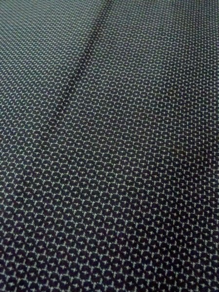 Photo8: O0312U Used Japanese kimono  Dark Indigo Blue Men's Kimono for men / Silk. Tortoise-shell pattern(Hexagonal pattern)   (Grade B) (8)