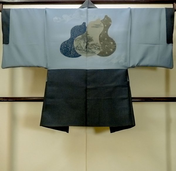 Photo3: O0312V Used Japanese kimono  Dark Indigo Blue Men's Haori for men / Silk. Tortoise-shell pattern(Hexagonal pattern)   (Grade C) (3)