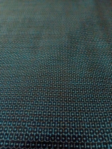 Photo6: O0313A Used Japanese kimono   Navy Blue OSHIMA-TSUMUGI for men / Silk. Tortoise-shell pattern(Hexagonal pattern)   (Grade B) (6)