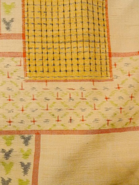 Photo6: O0328C Vintage Japanese kimono   Beige TSUMUGI pongee for women / Silk. Quadrangle,   (Grade B) (6)