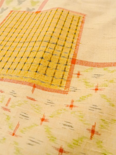 Photo10: O0328C Vintage Japanese kimono   Beige TSUMUGI pongee for women / Silk. Quadrangle,   (Grade B) (10)