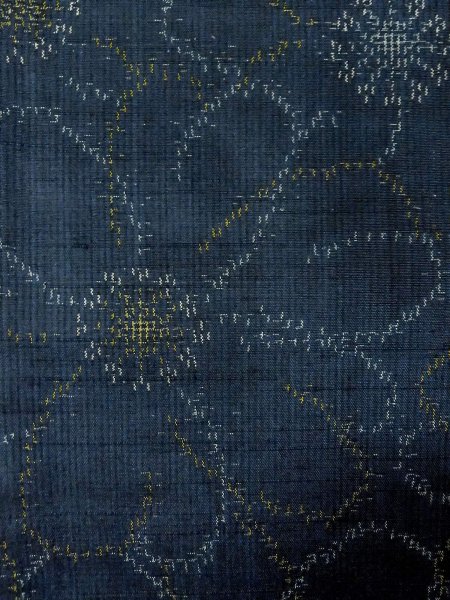 Photo5: O0328D Used Japanese kimono   Navy Blue TOKAMACHI-TSUMUGI for women / Silk. Chrysanthemum,   (Grade B) (5)