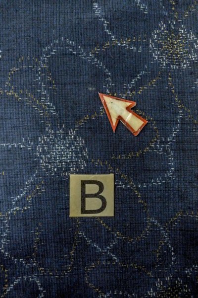 Photo15: O0328D Used Japanese kimono   Navy Blue TOKAMACHI-TSUMUGI for women / Silk. Chrysanthemum,   (Grade B) (15)