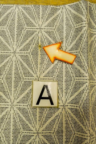 Photo12: O0328E Vintage Japanese kimono   Black TSUMUGI pongee for women / Silk. Hemp leaf   (Grade C) (12)