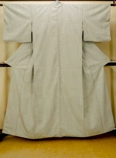 Photo1: O0328F Vintage Japanese kimono  Pale Light Blue TSUMUGI pongee for women / Silk. Flower,   (Grade D) (1)
