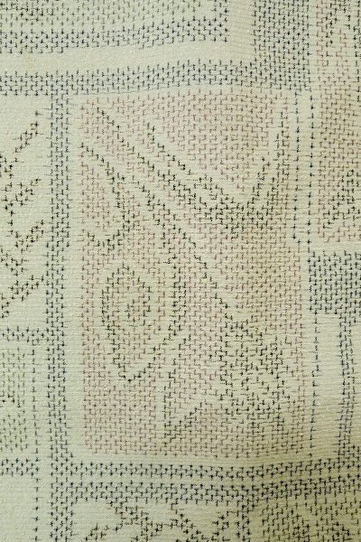 Photo4: O0328F Vintage Japanese kimono  Pale Light Blue TSUMUGI pongee for women / Silk. Flower,   (Grade D) (4)