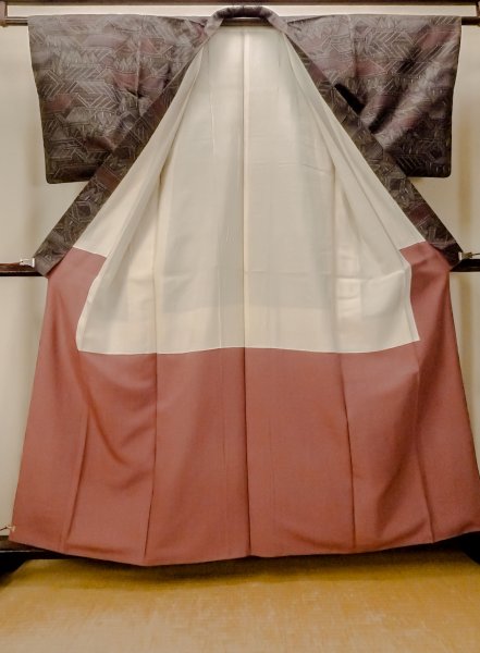 Photo2: O0328H Vintage Japanese kimono  Dark Multi Color ORI woven for women / Silk. House,   (Grade D) (2)