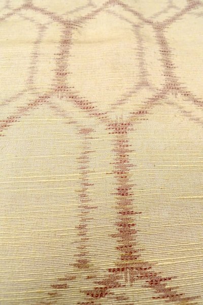 Photo9: O0328I Vintage Japanese kimono   Ivory TSUMUGI pongee for women / Silk. Tortoise-shell pattern(Hexagonal pattern)   (Grade B) (9)