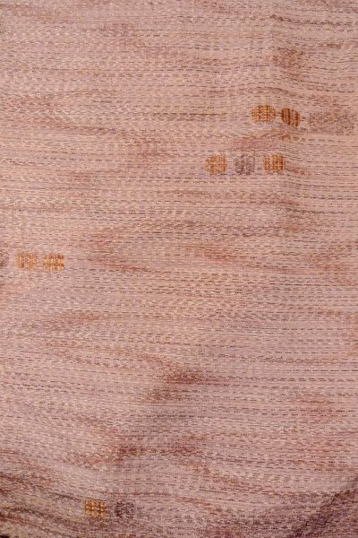 Photo4: O0328J Vintage Japanese kimono  Grayish Pink TSUMUGI pongee for women / Silk. Stream,   (Grade C) (4)