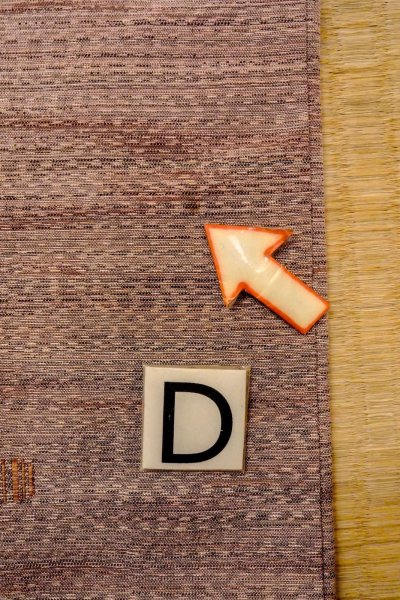 Photo17: O0328J Vintage Japanese kimono  Grayish Pink TSUMUGI pongee for women / Silk. Stream,   (Grade C) (17)