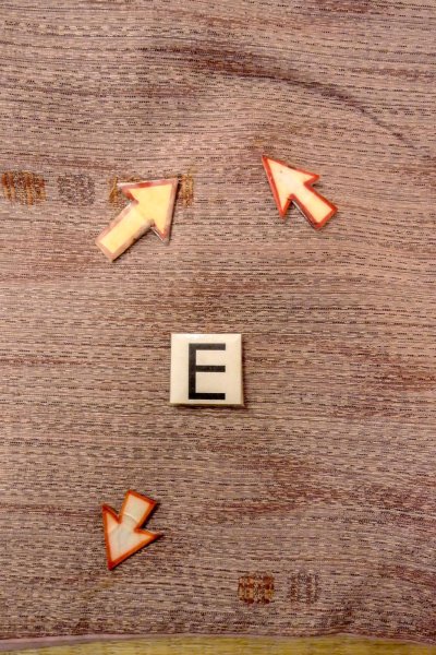 Photo18: O0328J Vintage Japanese kimono  Grayish Pink TSUMUGI pongee for women / Silk. Stream,   (Grade C) (18)