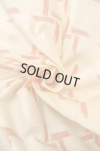 Photo12: O0328K Vintage Japanese kimono   Ivory TSUMUGI pongee for women / Silk. Abstract pattern   (Grade B) (12)