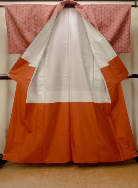 Photo2: Mint O0328L Vintage Japanese kimono   Vermilion TSUMUGI pongee for women / Silk. Hemp leaf   (Grade A) (2)