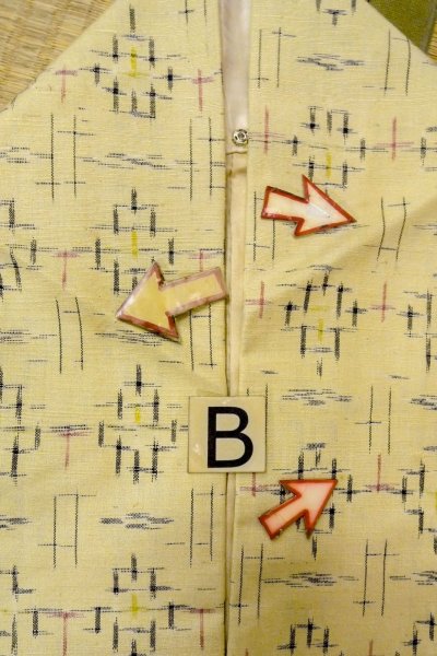 Photo15: O0328N Vintage Japanese kimono   Ivory TSUMUGI pongee for women / Silk. Cross,   (Grade B) (15)