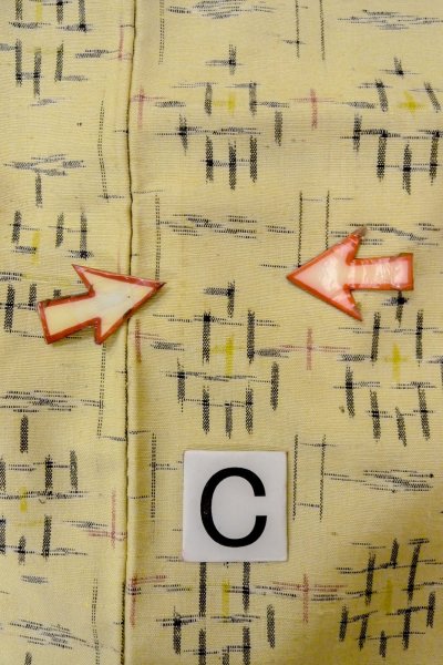 Photo16: O0328N Vintage Japanese kimono   Ivory TSUMUGI pongee for women / Silk. Cross,   (Grade B) (16)