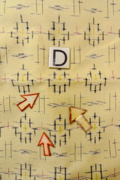 Photo17: O0328N Vintage Japanese kimono   Ivory TSUMUGI pongee for women / Silk. Cross,   (Grade B) (17)