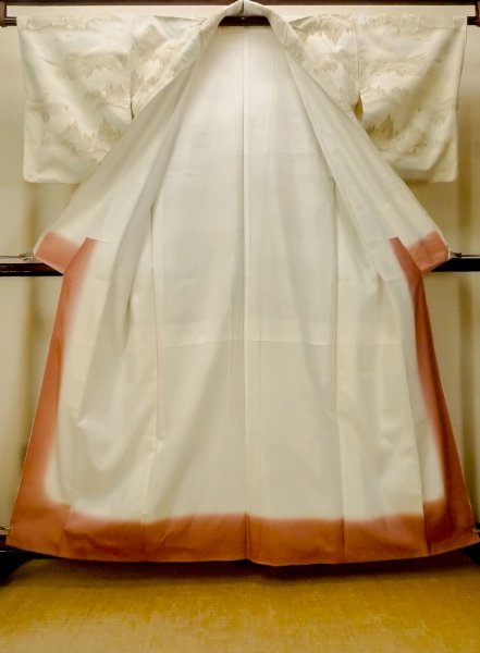 Photo2: O0328O Vintage Japanese kimono  Light Off White TOKAMACHI-TSUMUGI for women / Silk. Tree,   (Grade C) (2)