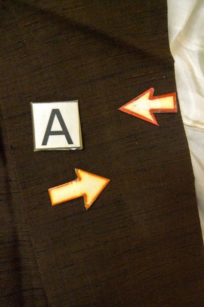 Photo14: O0328P Vintage Japanese kimono Dark Brown TSUMUGI pongee for women / Silk. Line (Grade B) (14)