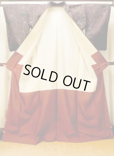 Photo2: O0328S Vintage Japanese kimono Black TSUMUGI pongee for women / Silk. MOMIJI maple leaf (Grade A) (2)