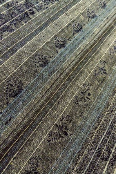 Photo9: O0328V Used Japanese kimono Gray TSUMUGI pongee for women / Silk. Flower (Grade C) (9)