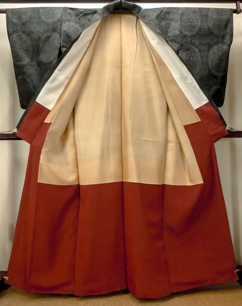 Photo2: Mint O0328W Used Japanese kimono Dark Gray TSUMUGI pongee for women / Silk. Chinz pattern (Grade A) (2)