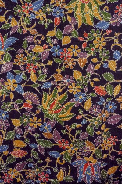 Photo4: O0419D Vintage Japanese kimono   Black KOMON dyed for women / Silk. Chinese flower,   (Grade B) (4)