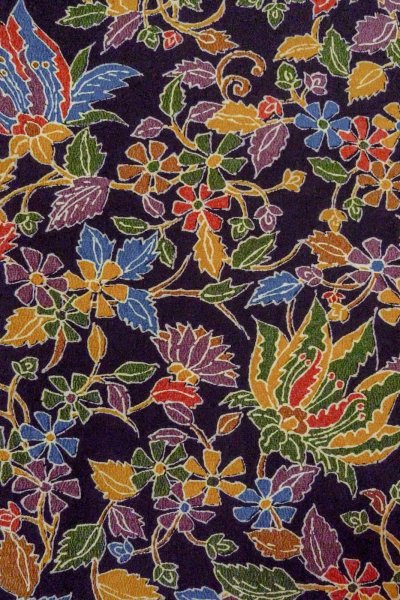 Photo5: O0419D Vintage Japanese kimono   Black KOMON dyed for women / Silk. Chinese flower,   (Grade B) (5)